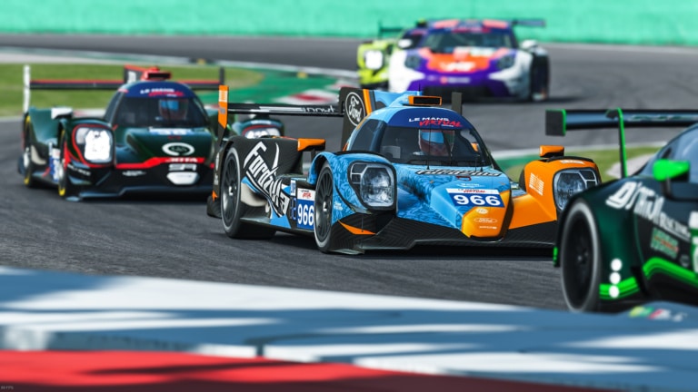 Le Mans Virtual Series prototype on track